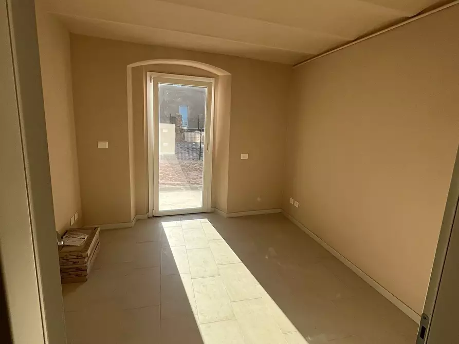 Immagine 5 di Quadrilocale in vendita  a Sarzana
