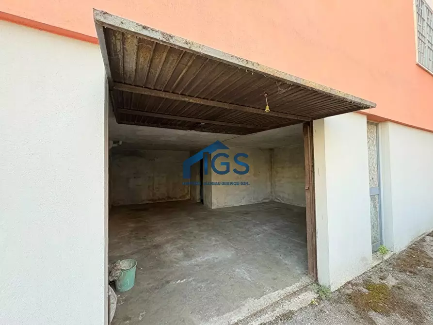 Immagine 23 di Quadrilocale in vendita  in Via Luigi Gadola 32 a Brescia