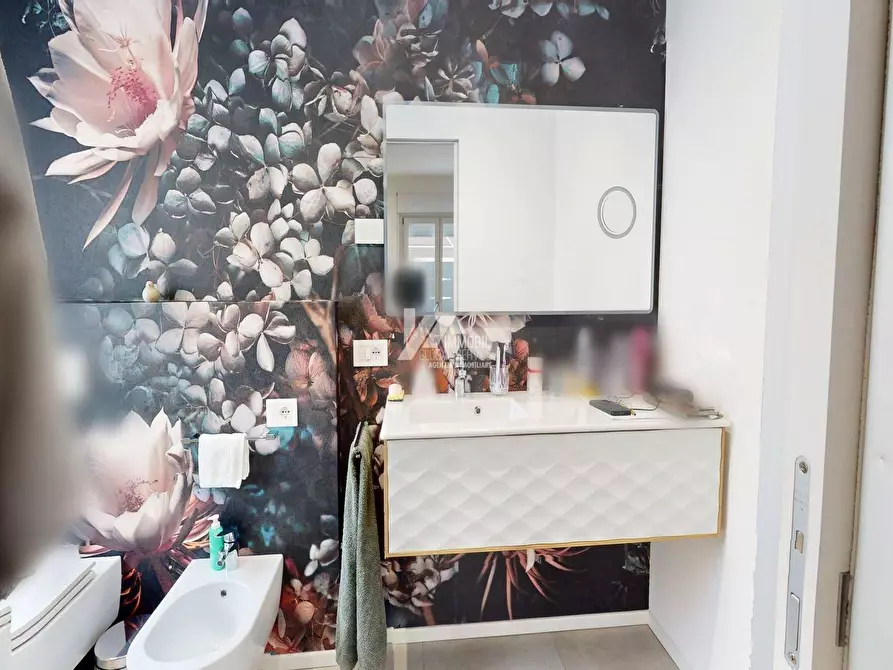 Immagine 18 di Trilocale in vendita  in Via Chiusure 102 a Brescia