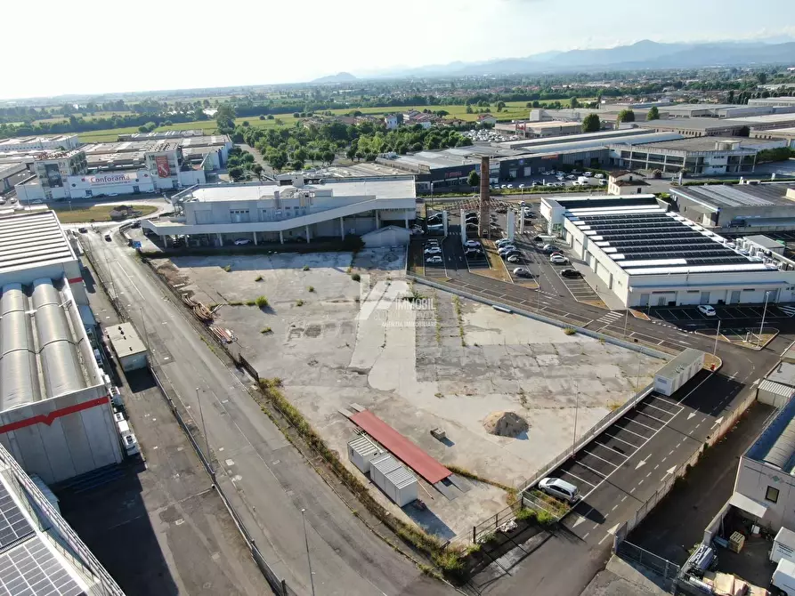 Immagine 5 di Terreno industriale in vendita  in Via L. da Vinci 5 a Flero
