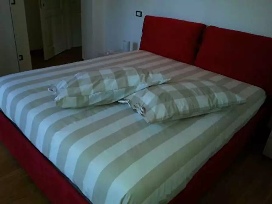 Immagine 17 di Villa in vendita  a Pietrasanta