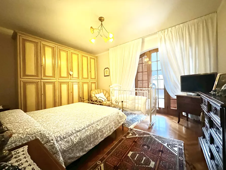 Immagine 42 di Villa in affitto  a Pietrasanta