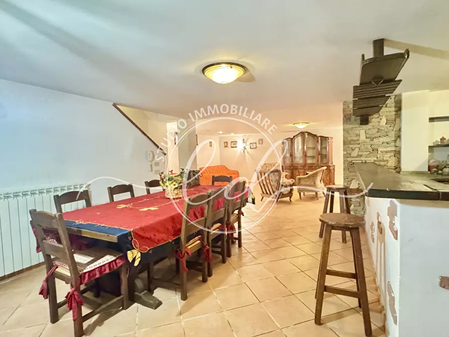 Immagine 81 di Casa indipendente in vendita  a Massarosa