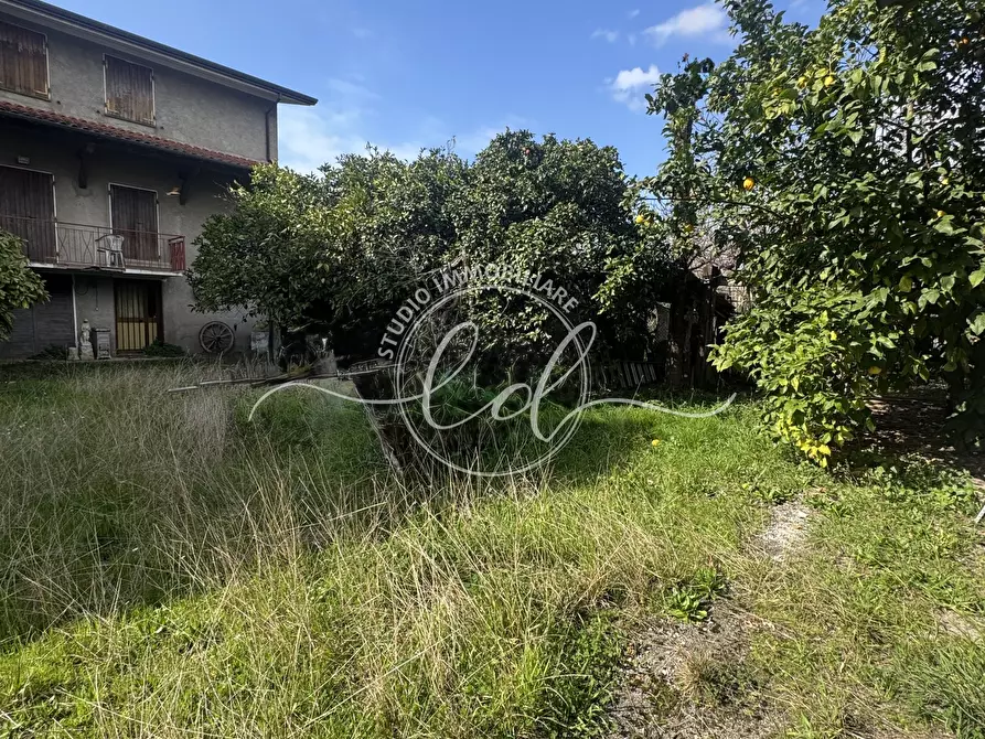 Immagine 37 di Porzione di casa in vendita  a Seravezza