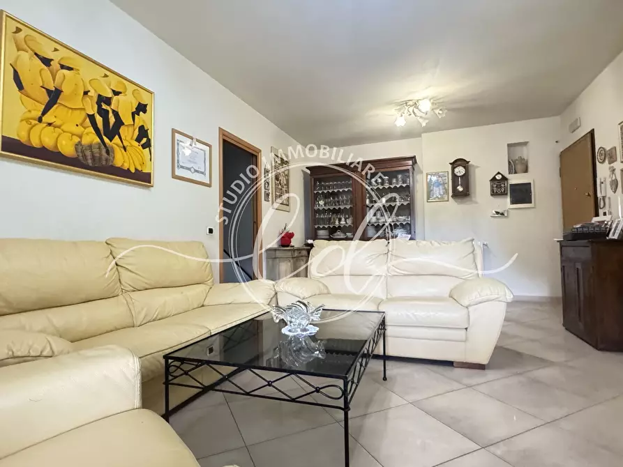 Immagine 10 di Quadrilocale in vendita  a Camaiore
