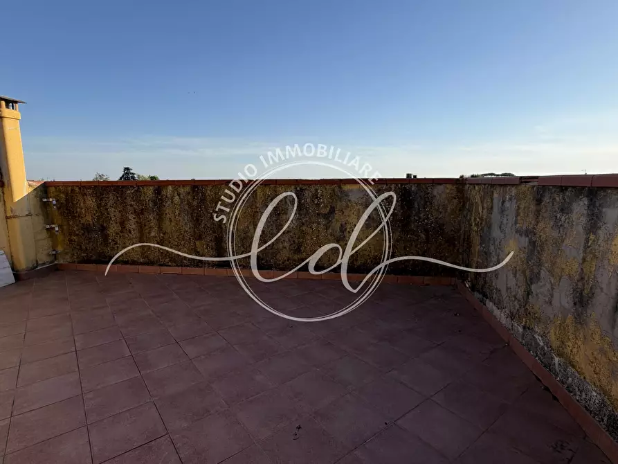 Immagine 59 di Porzione di casa in vendita  a Seravezza