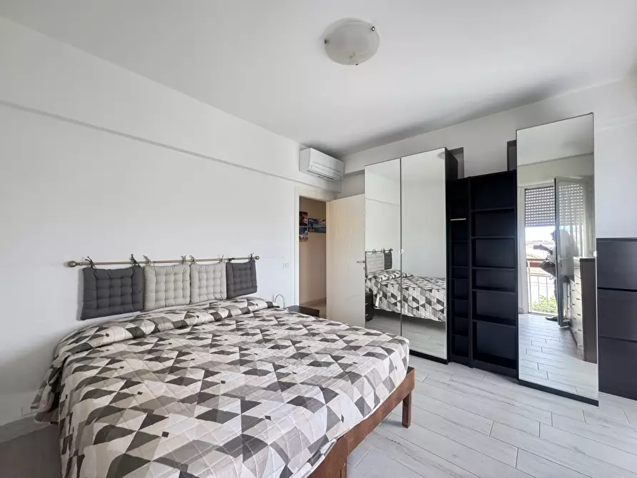 Immagine 34 di Quadrilocale in affitto  a Camaiore