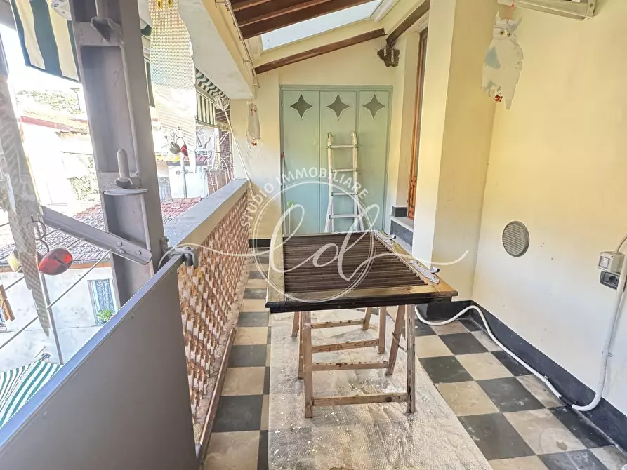 Immagine 15 di Quadrilocale in affitto  a Pietrasanta