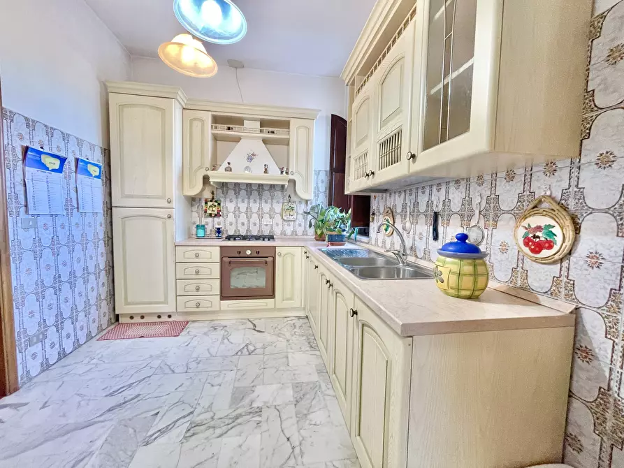 Immagine 64 di Villa in vendita  a Pietrasanta