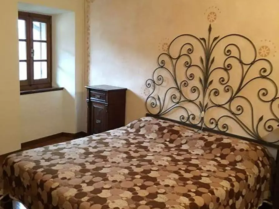 Immagine 12 di Porzione di casa in vendita  a Seravezza