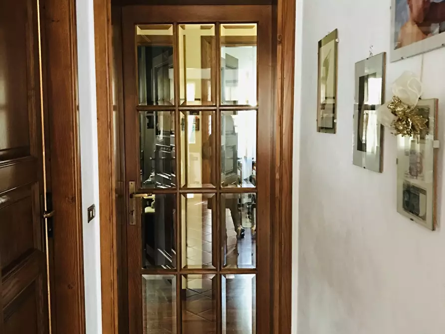Immagine 18 di Casa indipendente in vendita  a Pietrasanta