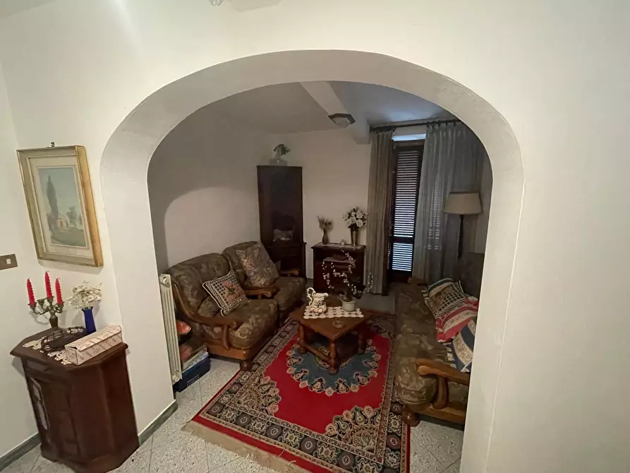 Immagine 40 di Porzione di casa in vendita  a Pietrasanta