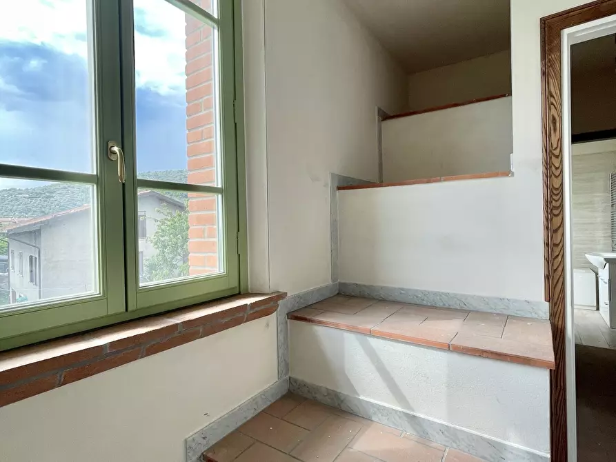 Immagine 36 di Casa indipendente in vendita  a Pietrasanta