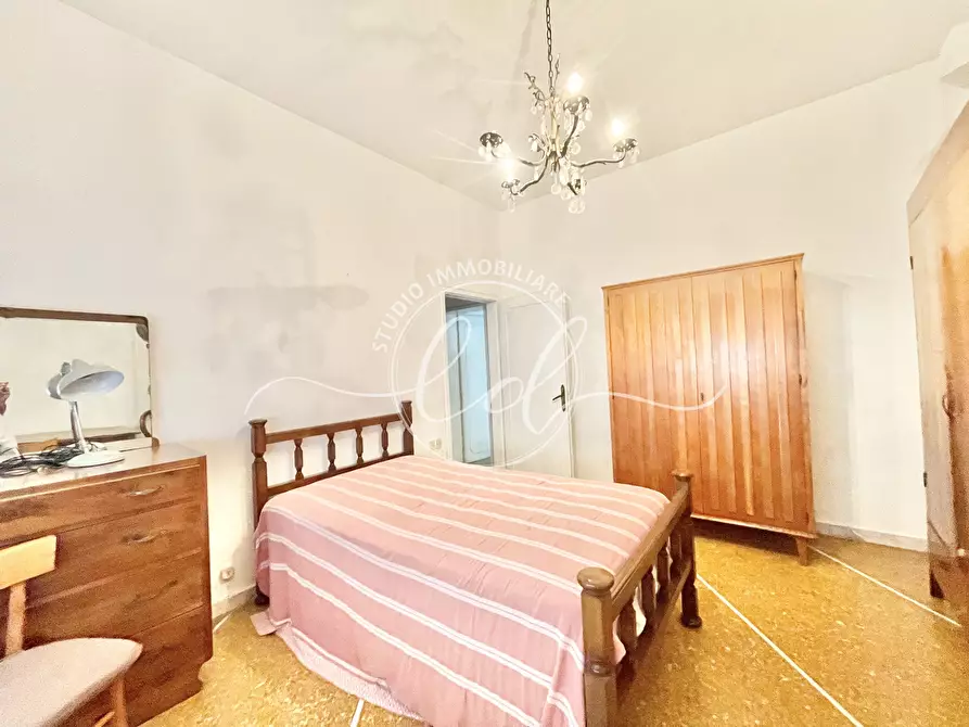 Immagine 20 di Quadrilocale in affitto  a Montignoso