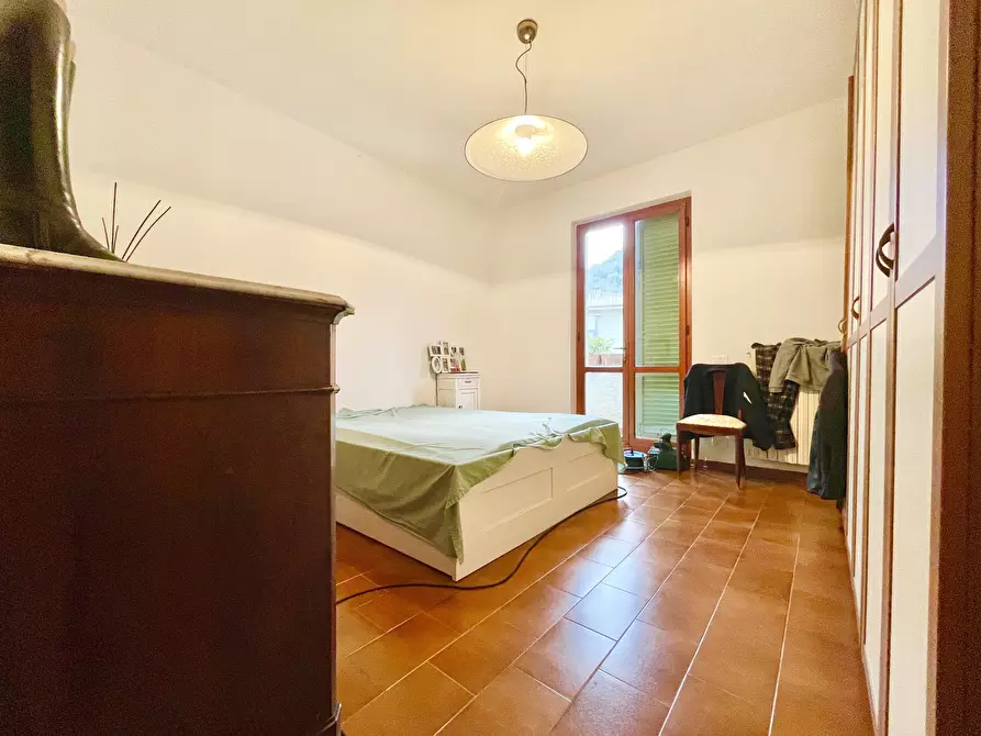 Immagine 23 di Casa indipendente in vendita  a Montignoso