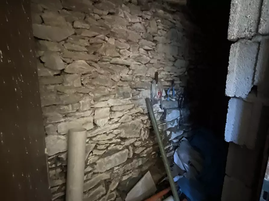 Immagine 40 di Casa indipendente in vendita  a Stazzema