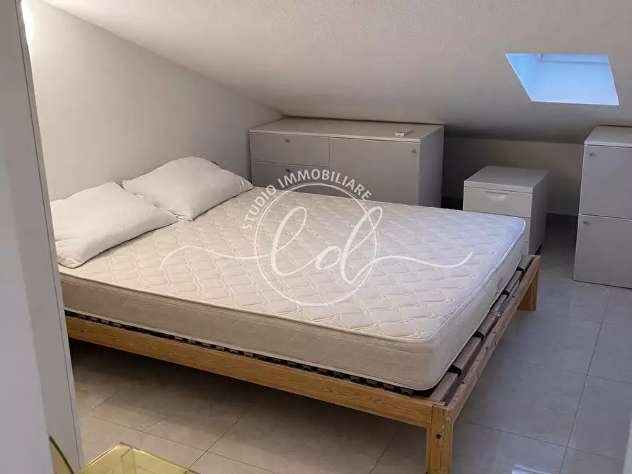 Immagine 21 di Quadrilocale in vendita  a Massa