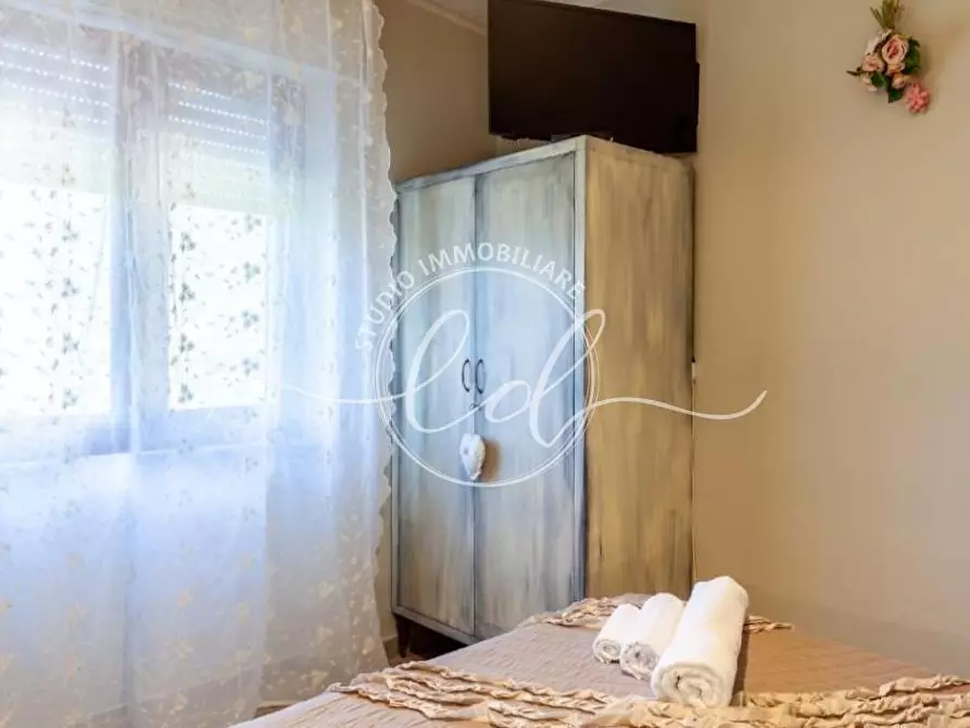 Immagine 17 di Terratetto in vendita  a Camaiore