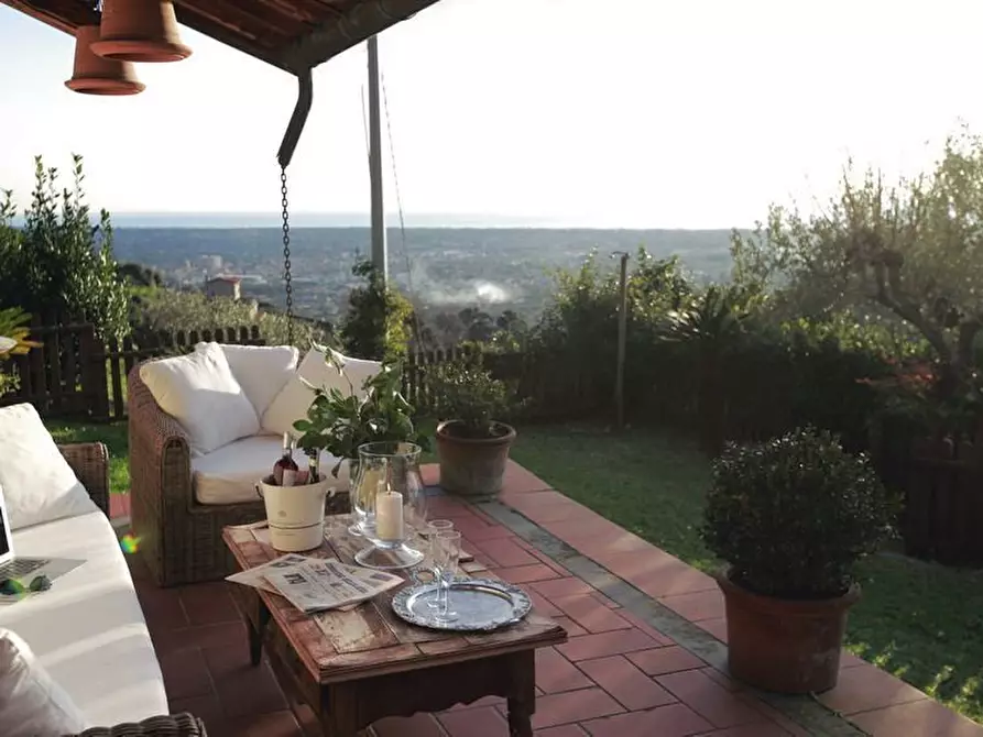 Immagine 17 di Rustico / casale in affitto  a Pietrasanta