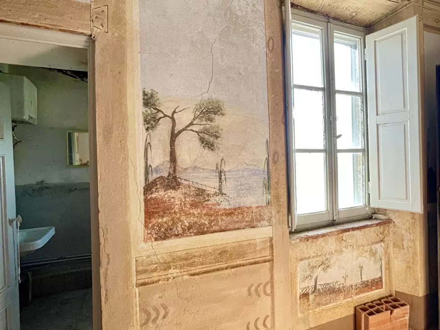 Immagine 21 di Porzione di casa in vendita  a Camaiore