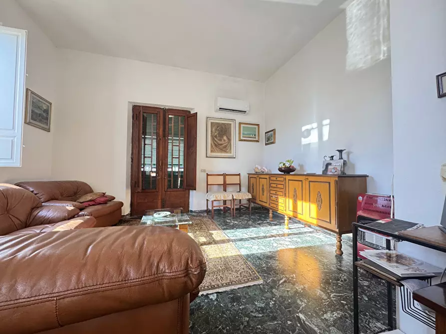 Immagine 18 di Porzione di casa in vendita  a Pietrasanta