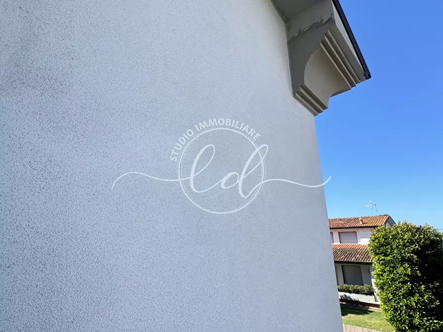 Immagine 31 di Porzione di casa in vendita  a Seravezza