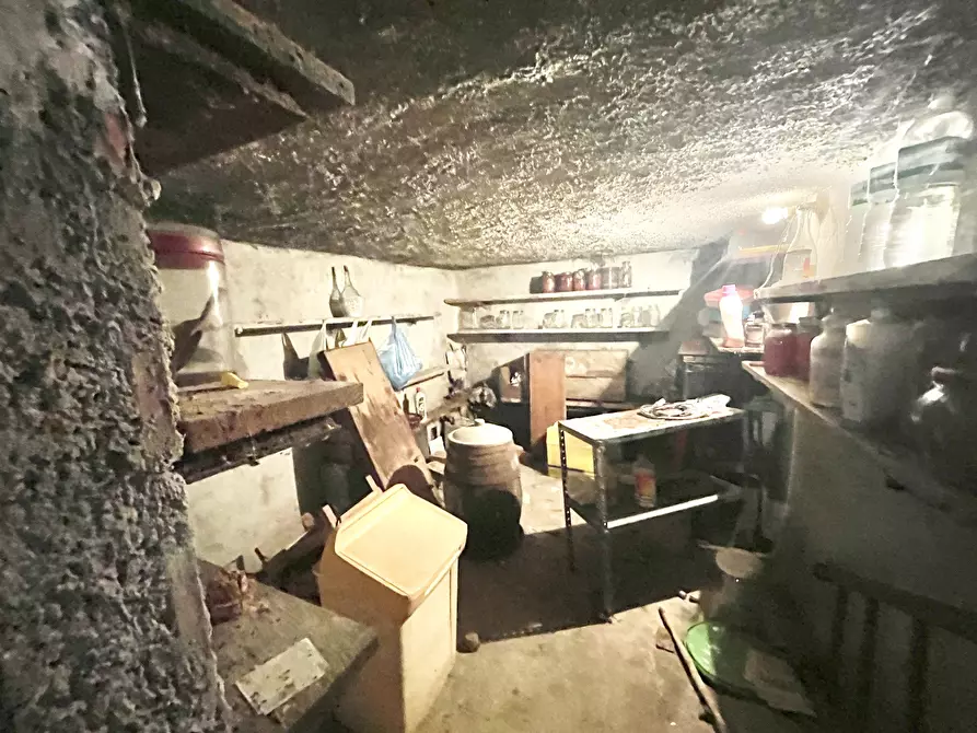 Immagine 35 di Casa bifamiliare in vendita  a Stazzema