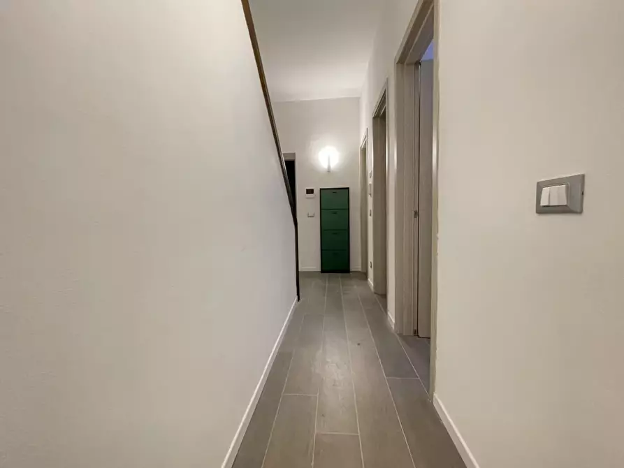 Immagine 29 di Porzione di casa in affitto  a Pietrasanta