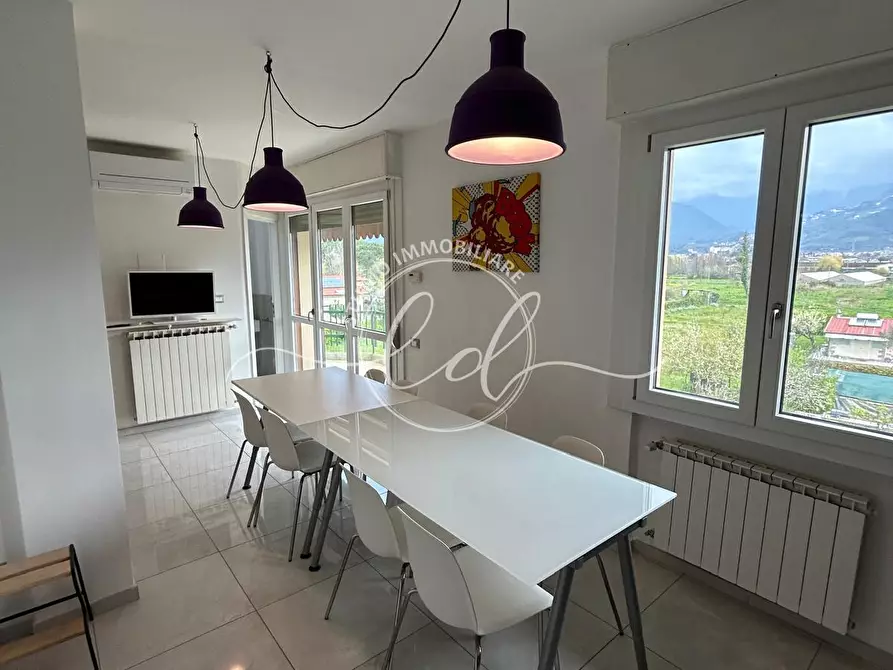 Immagine 7 di Quadrilocale in vendita  a Massa