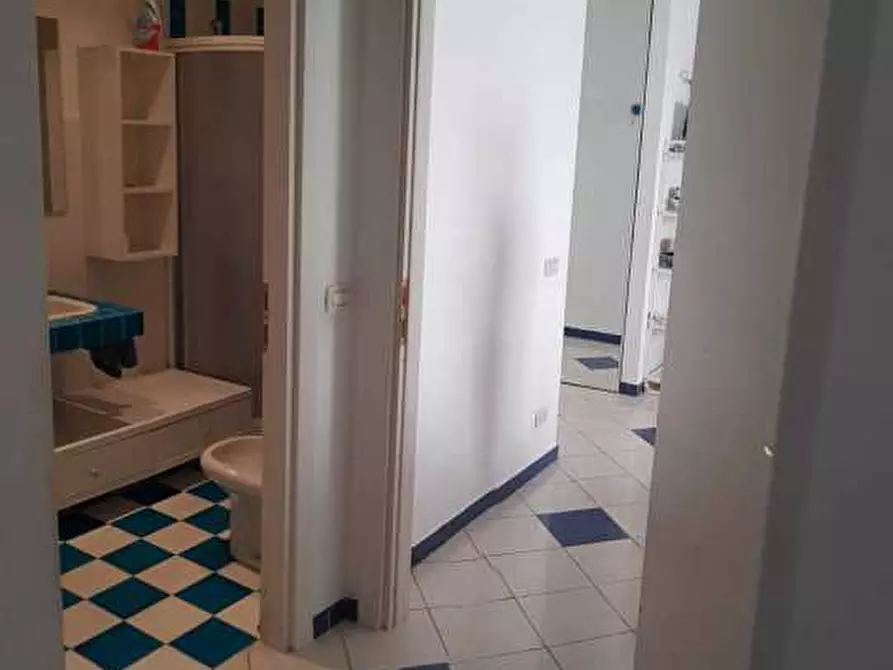 Immagine 12 di Quadrilocale in affitto  a Pietrasanta