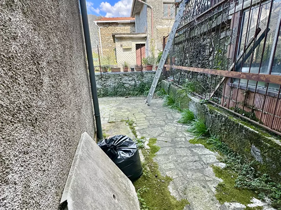 Immagine 23 di Terratetto in vendita  a Seravezza