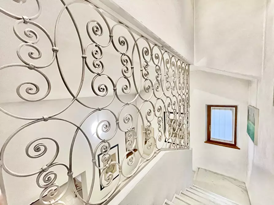 Immagine 26 di Villa in affitto  a Forte Dei Marmi