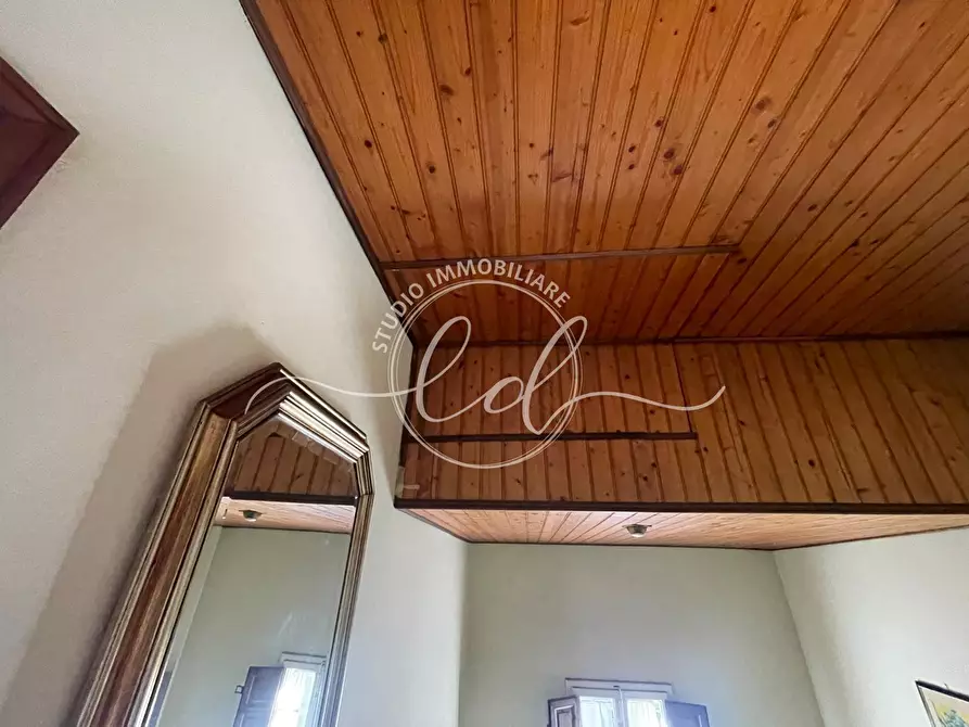 Immagine 23 di Porzione di casa in vendita  a Massarosa