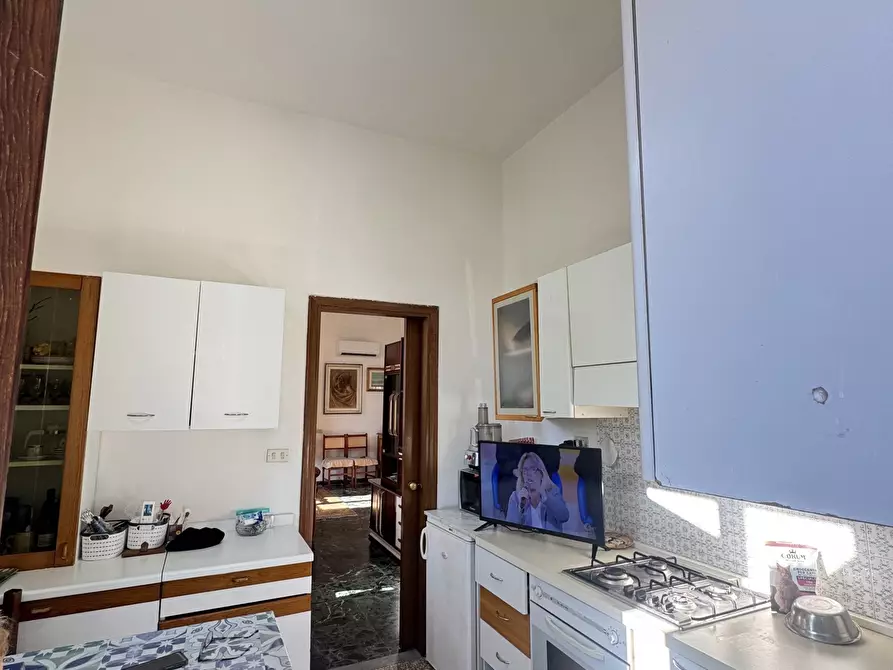 Immagine 11 di Porzione di casa in vendita  a Pietrasanta