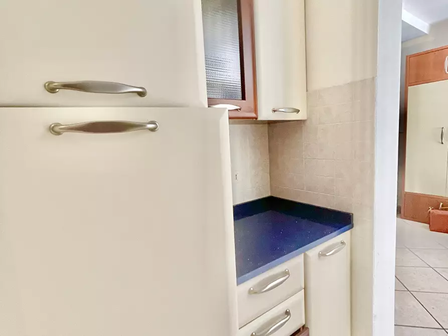 Immagine 6 di Quadrilocale in affitto  a Pietrasanta