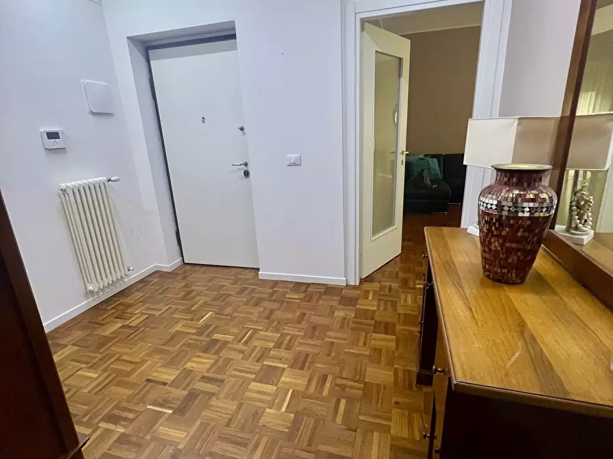 Immagine 2 di Quadrilocale in vendita  in Corso Umberto I 233 a Montesilvano