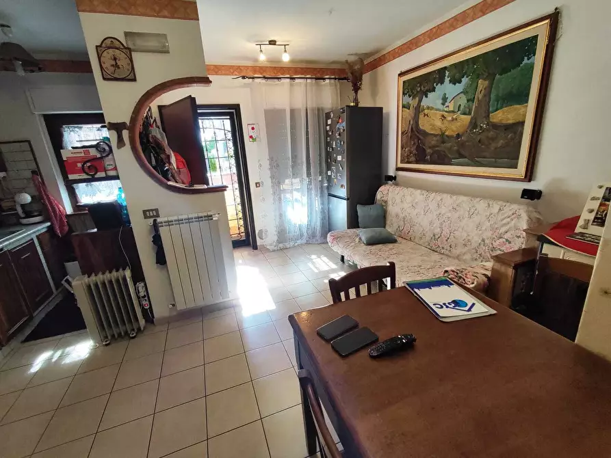 Immagine 15 di Trilocale in vendita  in Via Daniele Manin 3 a Guidonia Montecelio