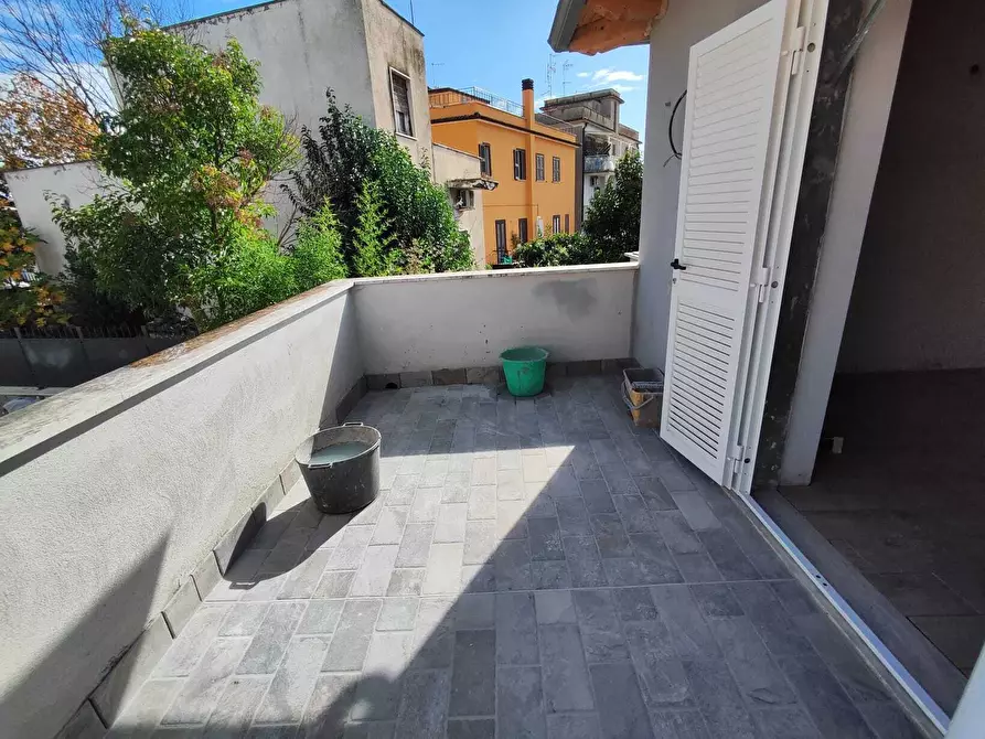 Immagine 11 di Villa in vendita  in via colleferro 64 a Guidonia Montecelio