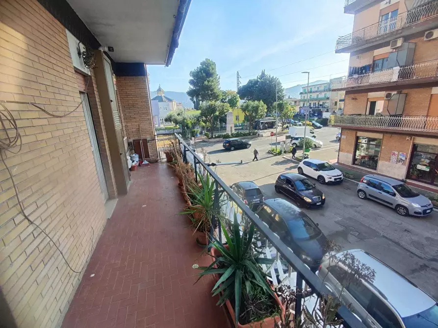 Immagine 28 di Trilocale in vendita  in Via Maremmana Inferiore 199 a Guidonia Montecelio