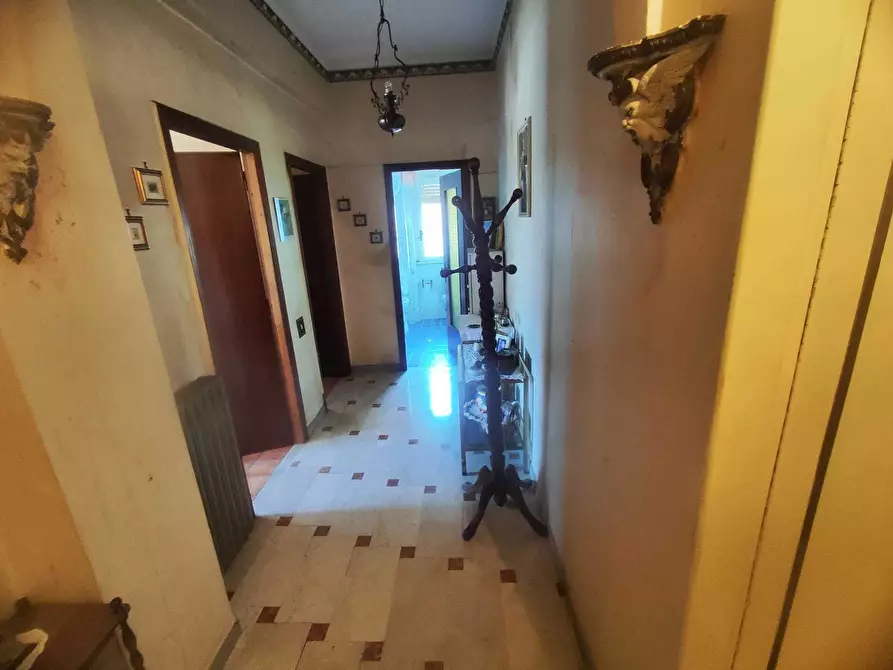 Immagine 25 di Trilocale in vendita  in Via Maremmana Inferiore 199 a Guidonia Montecelio