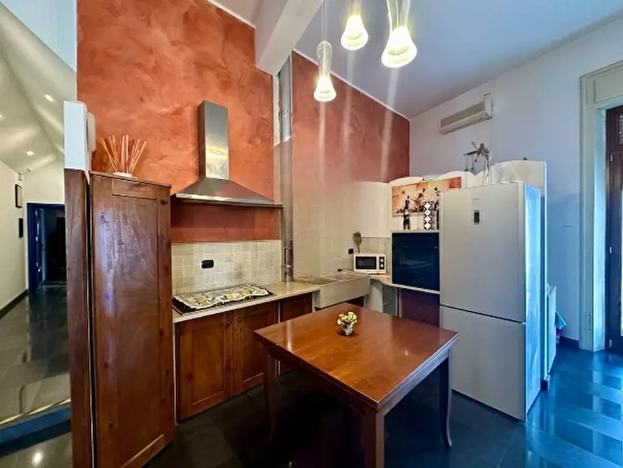 Immagine 8 di Appartamento in vendita  in CORSO GIACOMO MATTEOTTI 45 a Siracusa