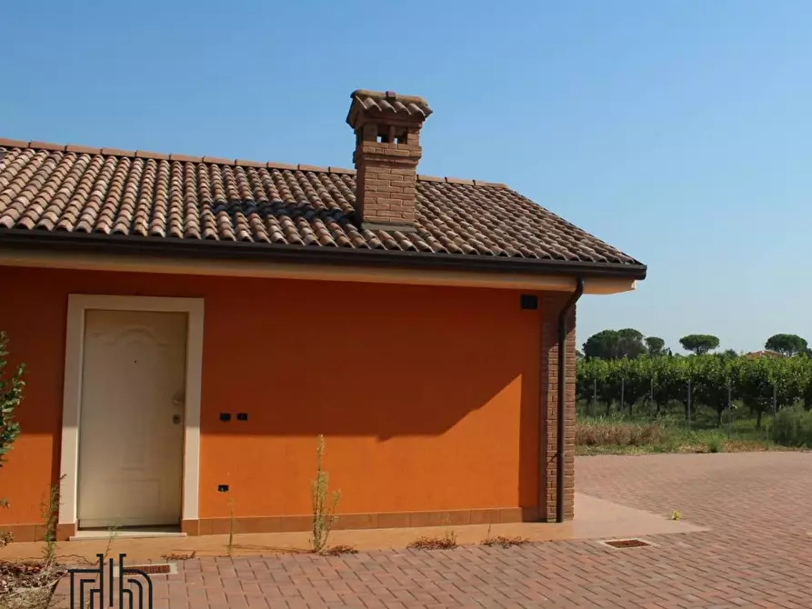 Immagine 2 di Porzione di casa in vendita  in via Confine di San Giorgio 510 a Cesena