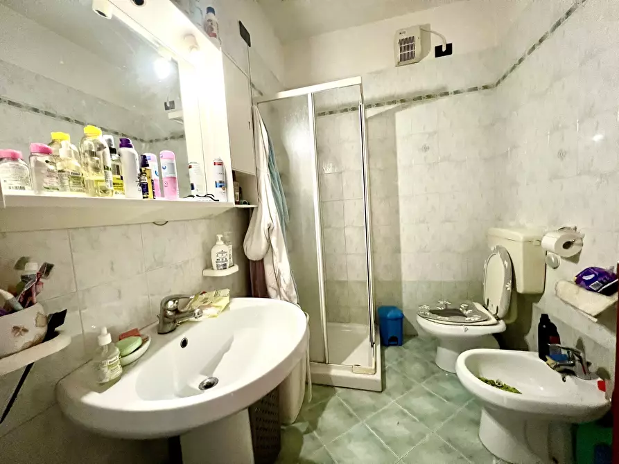 Immagine 16 di Trilocale in vendita  in Viale Guglielmo Marconi 163 a Roncofreddo