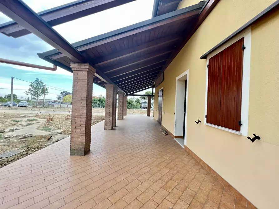 Immagine 20 di Porzione di casa in vendita  in via del Confine 3532 a Cesena