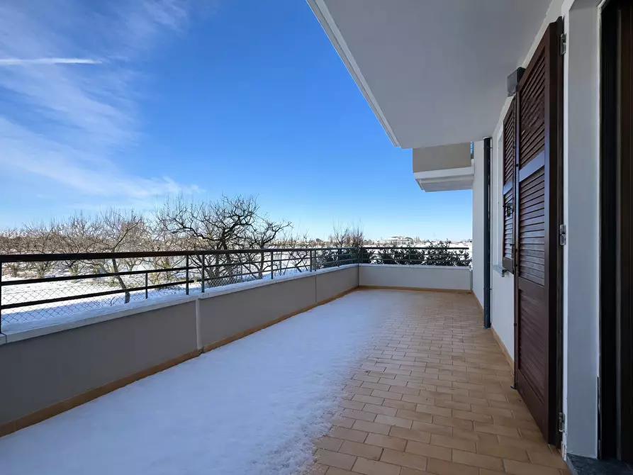 Immagine 11 di Trilocale in vendita  in via Campone Sala 191 a Cesenatico