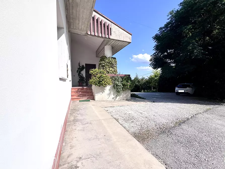 Immagine 12 di Casa indipendente in vendita  in Via Villani a Longiano