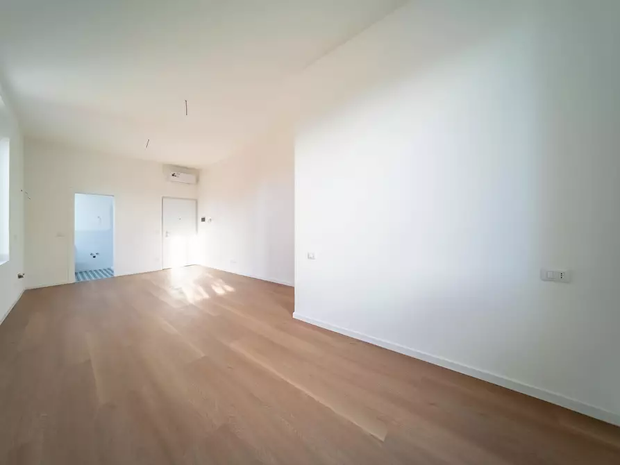 Immagine 4 di Monolocale in vendita  in Via Oreste Grassi 35 a Parma