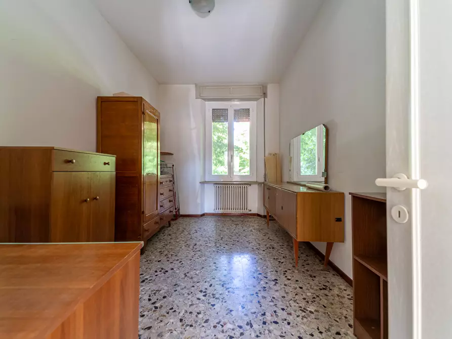 Immagine 18 di Pentalocale in vendita  in Viale Osacca 4 a Parma