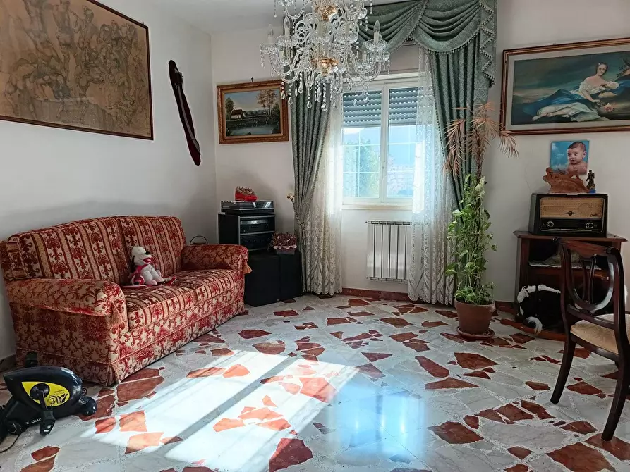 Immagine 4 di Pentalocale in vendita  a Palermo