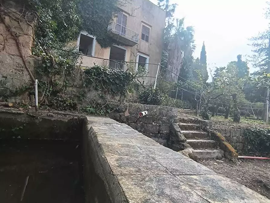 Immagine 36 di Villa in vendita  a Valderice